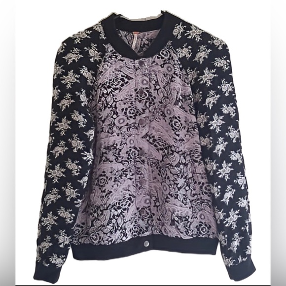 🌺Free People Mixed Media Floral Print Bomber Jacket🌸🌺 - Picture 6 of 16